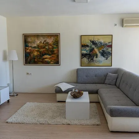Apartment In City Center Of Skopje Exterior photo